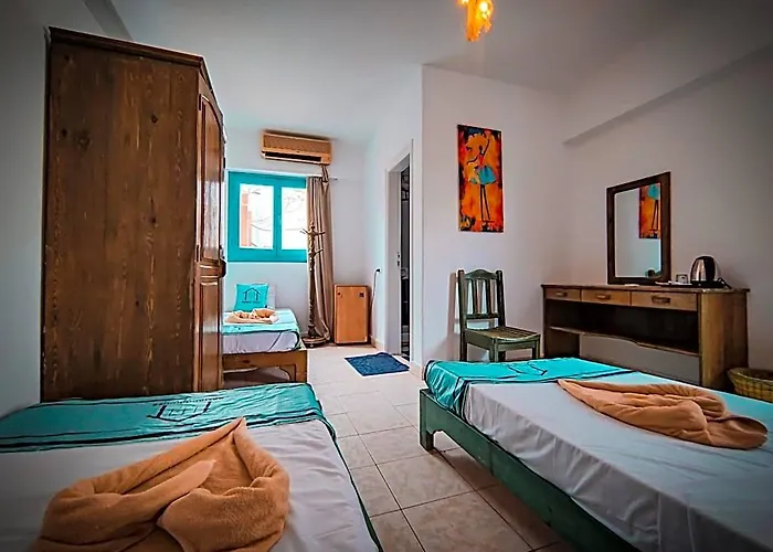 Bamboo House Otel *